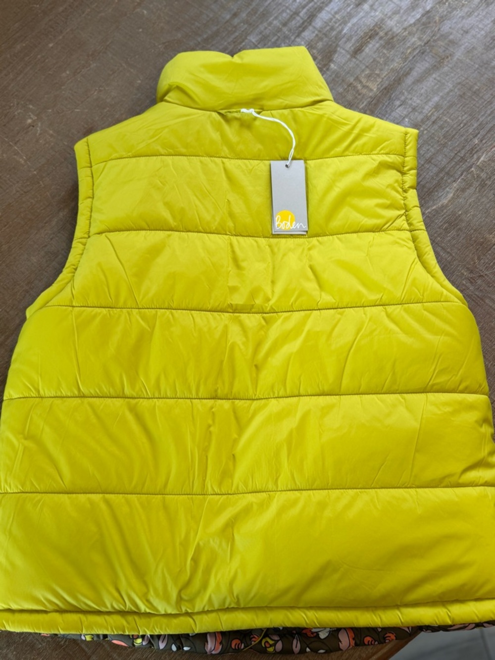 NWT Boden Reversible Puffer Vest Floral Khaki Neon Yellow - US 8 / Medium‎ - Picture 9 of 16